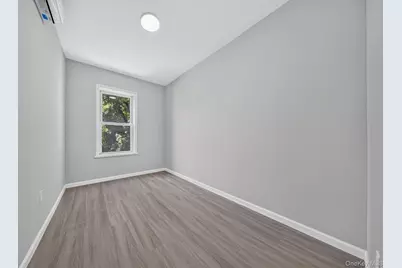 79-35 77th Avenue, Glendale, NY 11385 - Photo 25