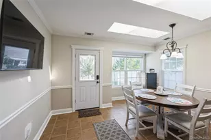 8 Jennifer Ln, Middle Island, NY 11953 - Photo 21