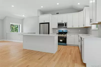 37 2nd Street, Moriches, NY 11955 - Photo 13
