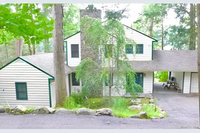 56 Twin Lakes Road, South Salem, NY 10590 - Photo 3