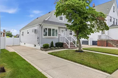 64 Lehrer Avenue, Elmont, NY 11003 - Photo 3