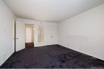 111 Cherry Valley #M16, Garden City, NY 11530 - Photo 11