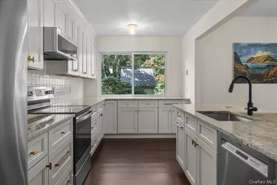 156 Heritage Hills #A, Somers, NY 10589 - Photo 3