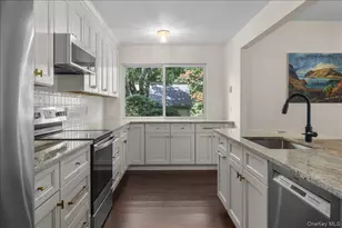 156 Heritage Hills, Somers, NY 10589 - Photo 3