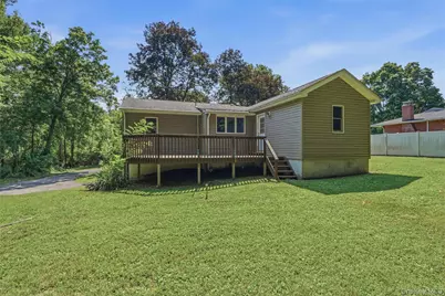 57 King Drive, Poughkeepsie, NY 12603 - Photo 5
