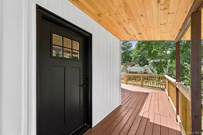 8 E Green Road, Rock Tavern, NY 12575 - Photo 5