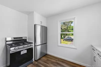 8 E Green Road, Rock Tavern, NY 12575 - Photo 15