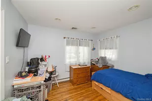 389 Briarwood Rd, Massapequa, NY 11758 - Photo 13