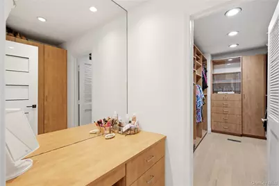 3 Engineers Road, Roslyn, NY 11576 - Photo 25