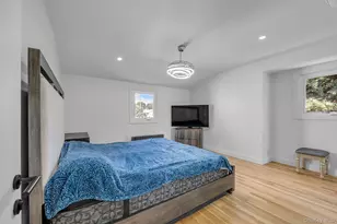 206-15 Richland Ave, Oakland Gardens, NY 11364 - Photo 9