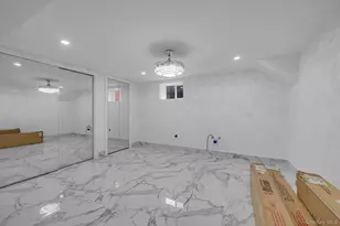 206-15 Richland Ave, Oakland Gardens, NY 11364 - Photo 17