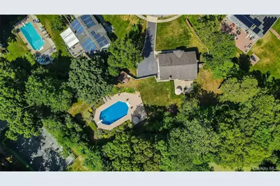 4 Dale Court, Hauppauge, NY 11788 - Photo 29