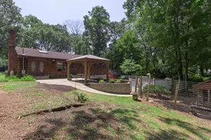 149 Cuba Hill Rd, Huntington, NY 11743 - Photo 35