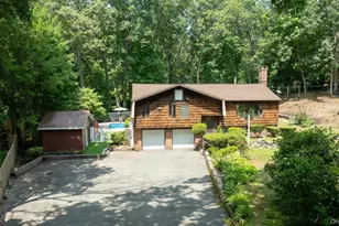 149 Cuba Hill Rd, Huntington, NY 11743 - Photo 37