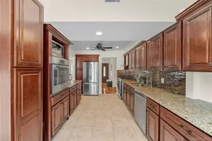 16 Cumberland Rd, Jericho, NY 11753 - Photo 13