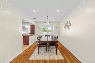 16 Cumberland Rd, Jericho, NY 11753 - Photo 11