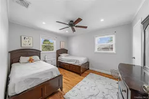16 Cumberland Rd, Jericho, NY 11753 - Photo 19