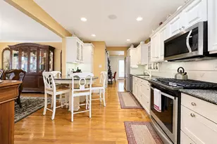 7 Talbot Ln, Smithtown, NY 11787 - Photo 7