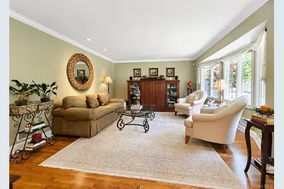 7 Talbot Lane, Smithtown, NY 11787 - Photo 5
