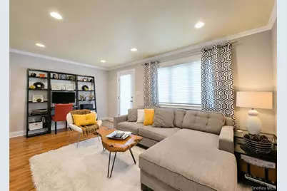7 Talbot Lane, Smithtown, NY 11787 - Photo 13