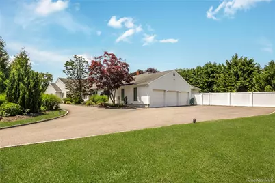 6 Twilight Court, Melville, NY 11747 - Photo 5