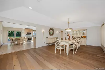 6 Twilight Court, Melville, NY 11747 - Photo 9