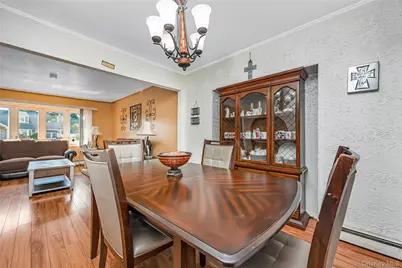 23 Scholl Drive, Farmingdale, NY 11735 - Photo 13