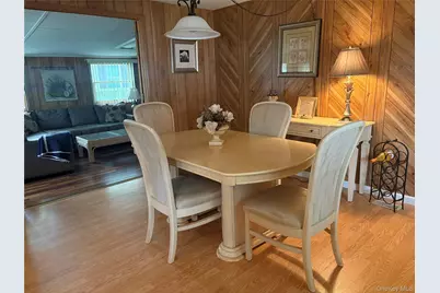 525 Riverleigh Avenue #P6, Riverhead, NY 11901 - Photo 3