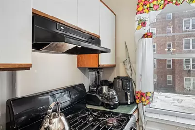 3305 90 Street #2D, Jackson Heights, NY 11372 - Photo 7