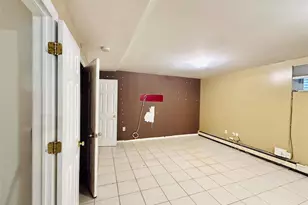 3227 Philip Ave, Bronx, NY 10465 - Photo 35