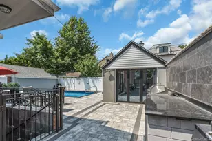 145-75 6th Ave, Whitestone, NY 11357 - Photo 39
