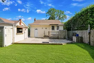 7 Inca Dr, Bay Shore, NY 11706 - Photo 23