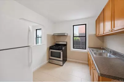 854 Intervale Avenue #2, Bronx, NY 10459 - Photo 9