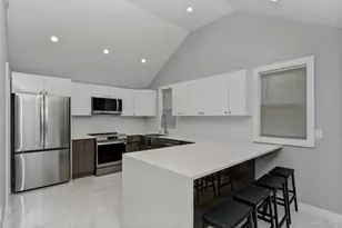 25 Miller St, Glen Cove, NY 11542 - Photo 7