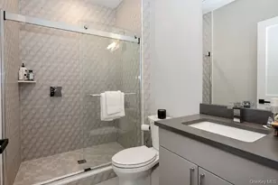 115 Three Ponds Ln E, Woodbury, NY 11797 - Photo 31