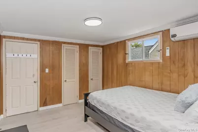120 N 10th Street, New Hyde Park, NY 11040 - Photo 17