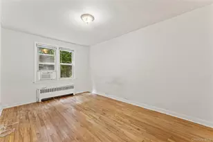 44 Winchester Ave, Yonkers, NY 10710 - Photo 9