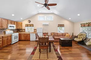 640 Debruce Rd, Livingston Manor, NY 12758 - Photo 13