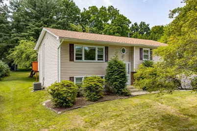 177 New Hempstead Road, New City, NY 10956 - Photo 1