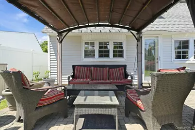 30 Universe Drive, Levittown, NY 11756 - Photo 33