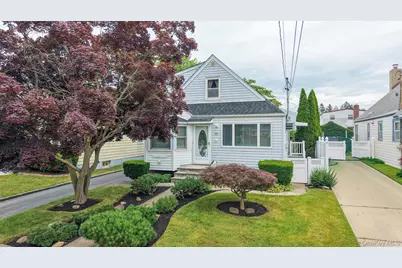 360 Grand Avenue, West Hempstead, NY 11552 - Photo 1