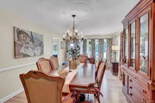 121 Old Field Rd, Huntington, NY 11743 - Photo 13