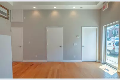 247-02 Jericho Turnpike #Rear, Floral Park, NY 11001 - Photo 9