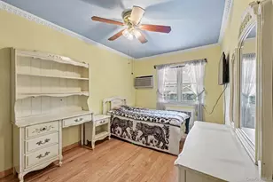25-19 76th St, East Elmhurst, NY 11370 - Photo 17