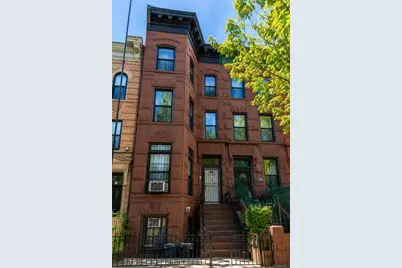 262 Vernon Avenue, Brooklyn, NY 11206 - Photo 1