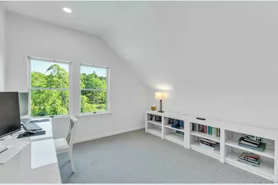 56 S Country Road, Westhampton, NY 11977 - Photo 27