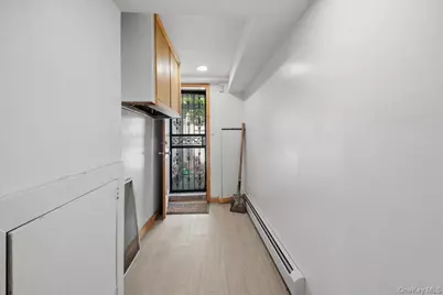 1850 Unionport Road, Bronx, NY 10462 - Photo 21