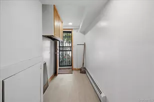 1850 Unionport Rd, Bronx, NY 10462 - Photo 21