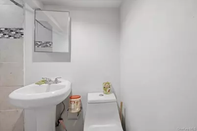 1850 Unionport Road, Bronx, NY 10462 - Photo 9