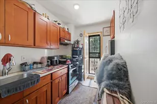 1850 Unionport Rd, Bronx, NY 10462 - Photo 7